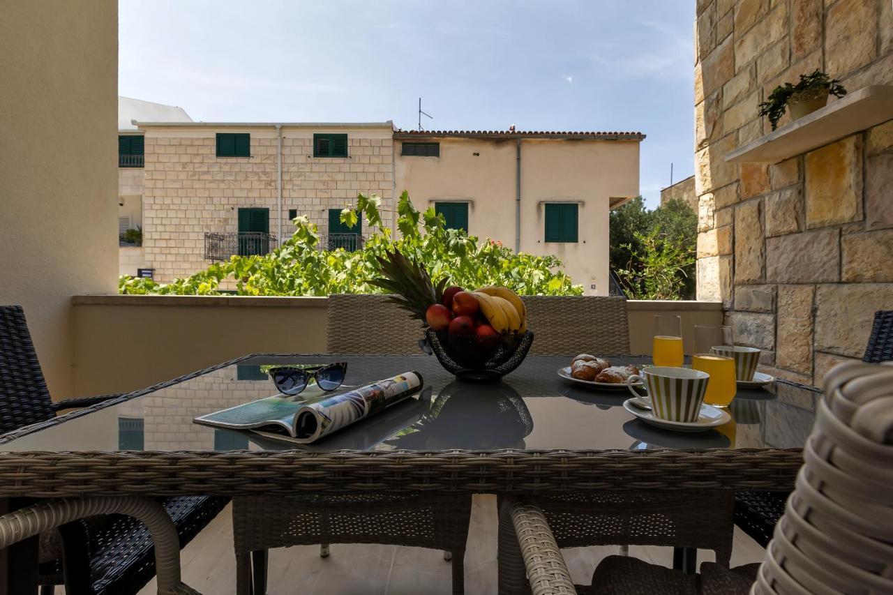 Rafael Apartment Makarska Bagian luar foto