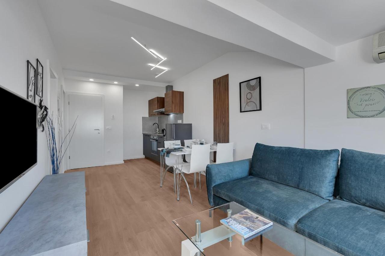 Rafael Apartment Makarska Bagian luar foto