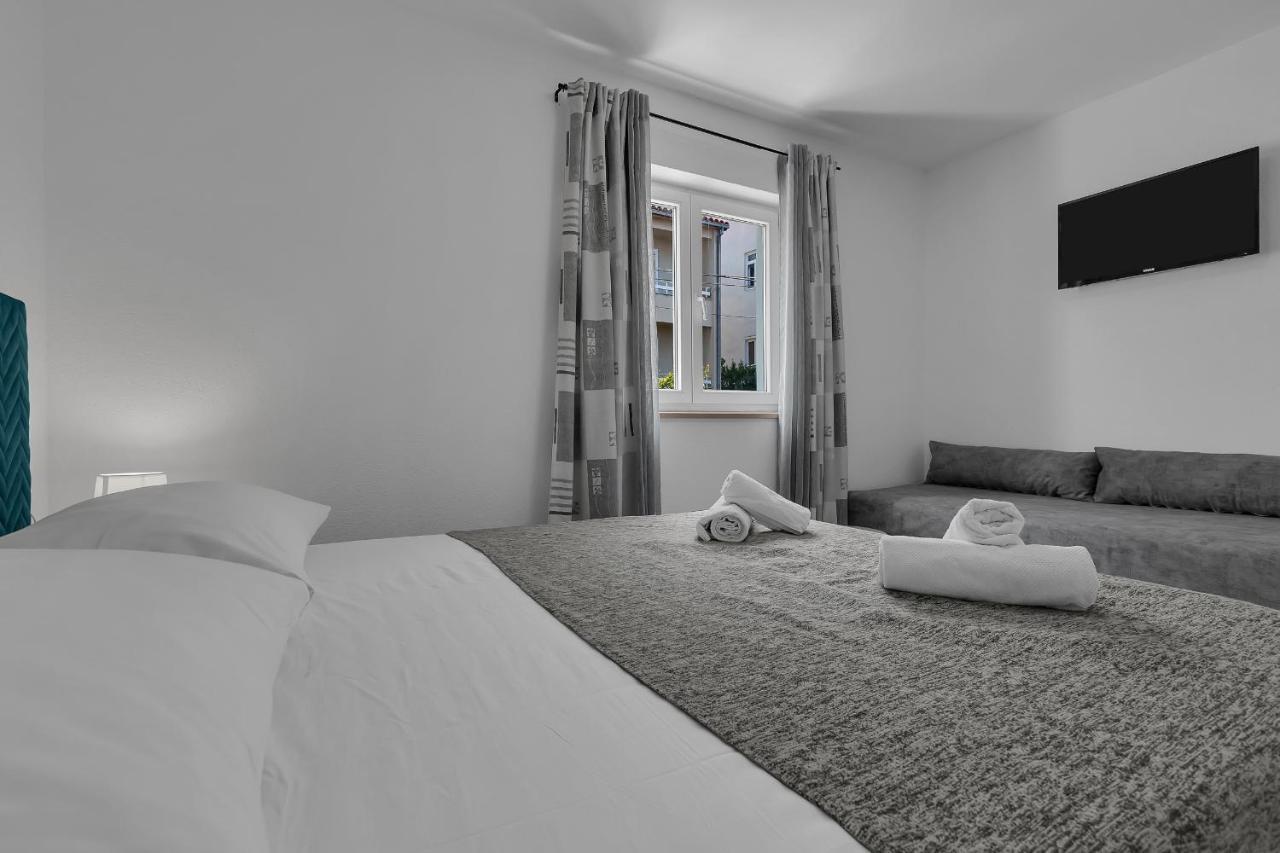 Rafael Apartment Makarska Bagian luar foto