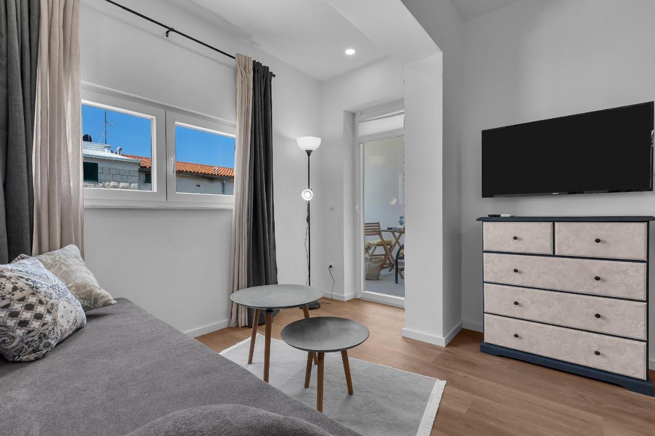 Rafael Apartment Makarska Bagian luar foto